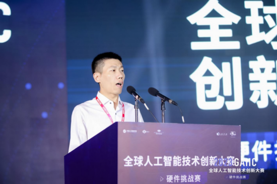 云图片